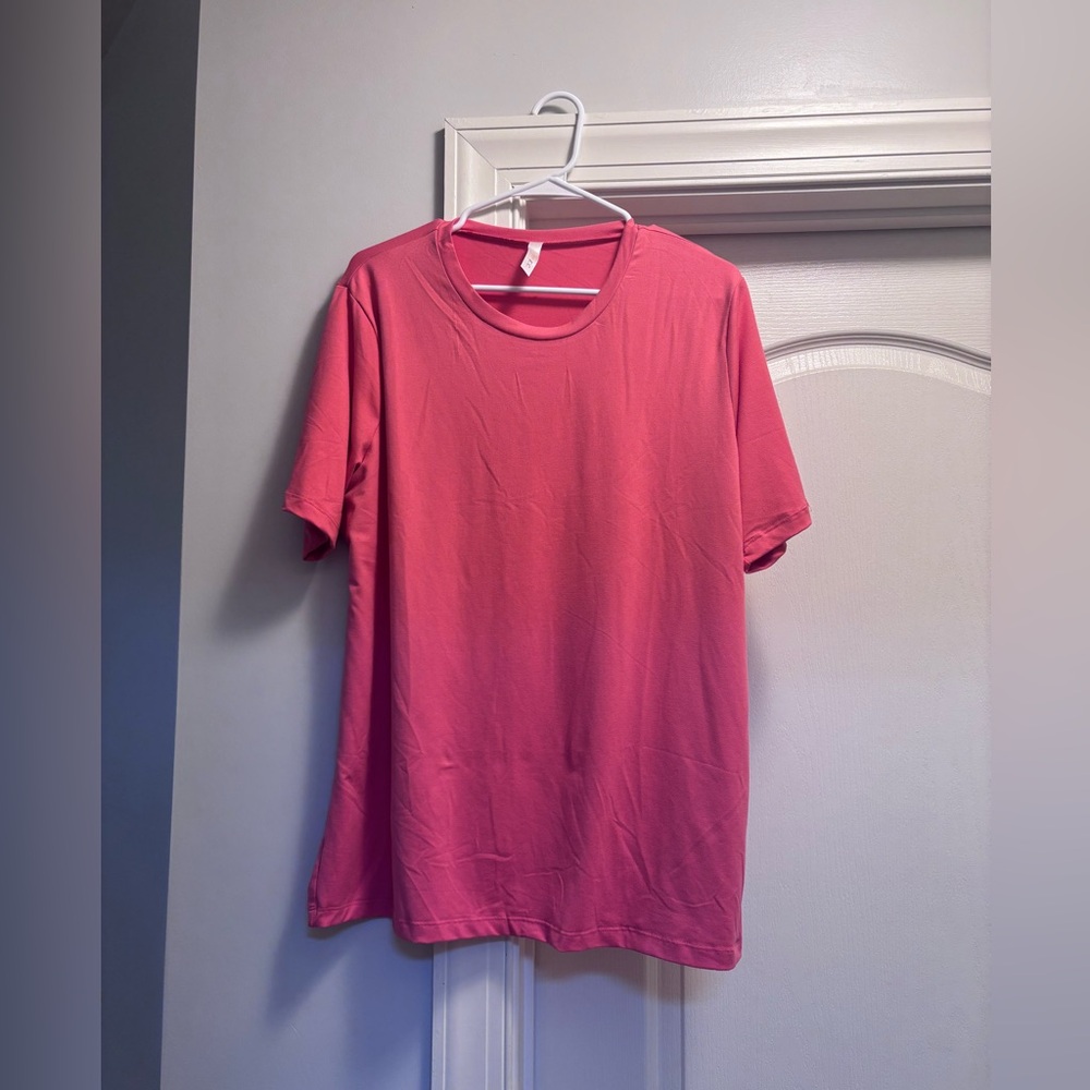 Basic Solid Round Neck Tee